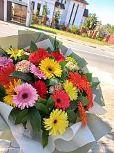 Букет цветов из:  Герберы #REPLACE_PRED# Угличе